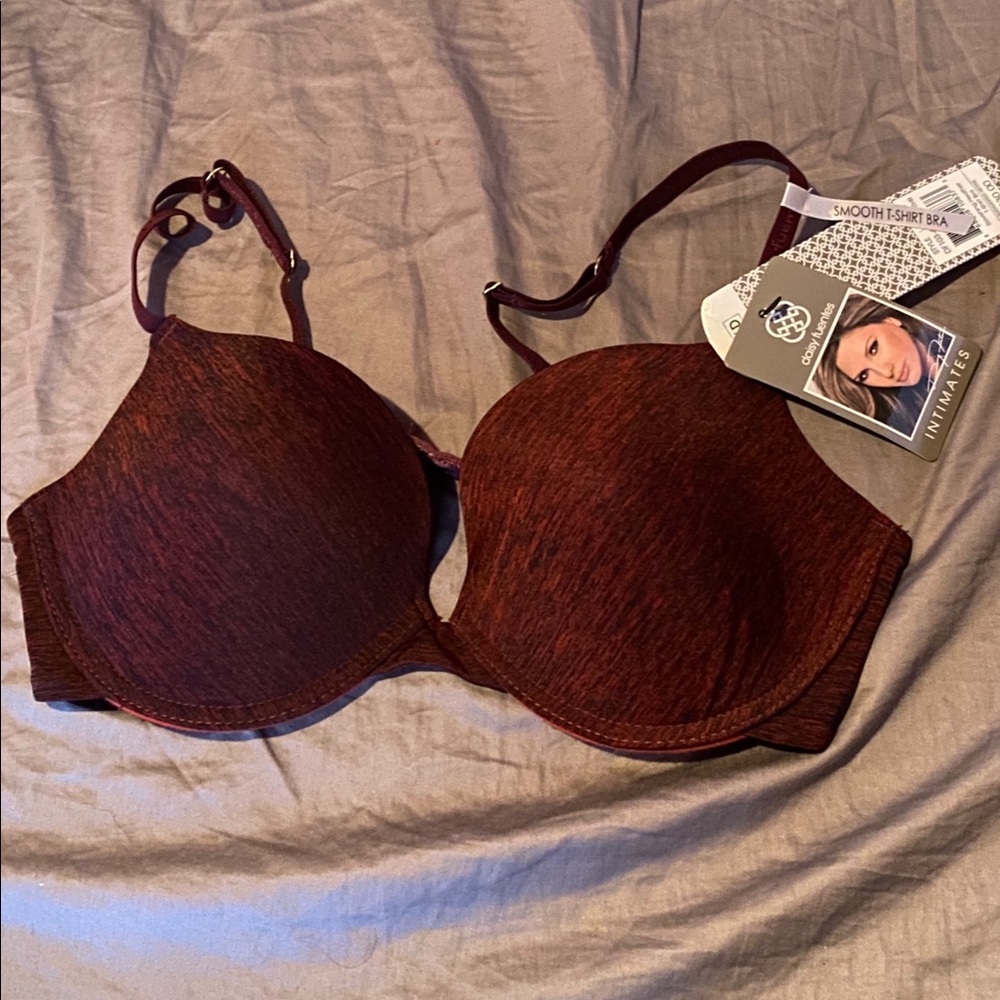36D NWT Red Heathered T-Shirt Bra
